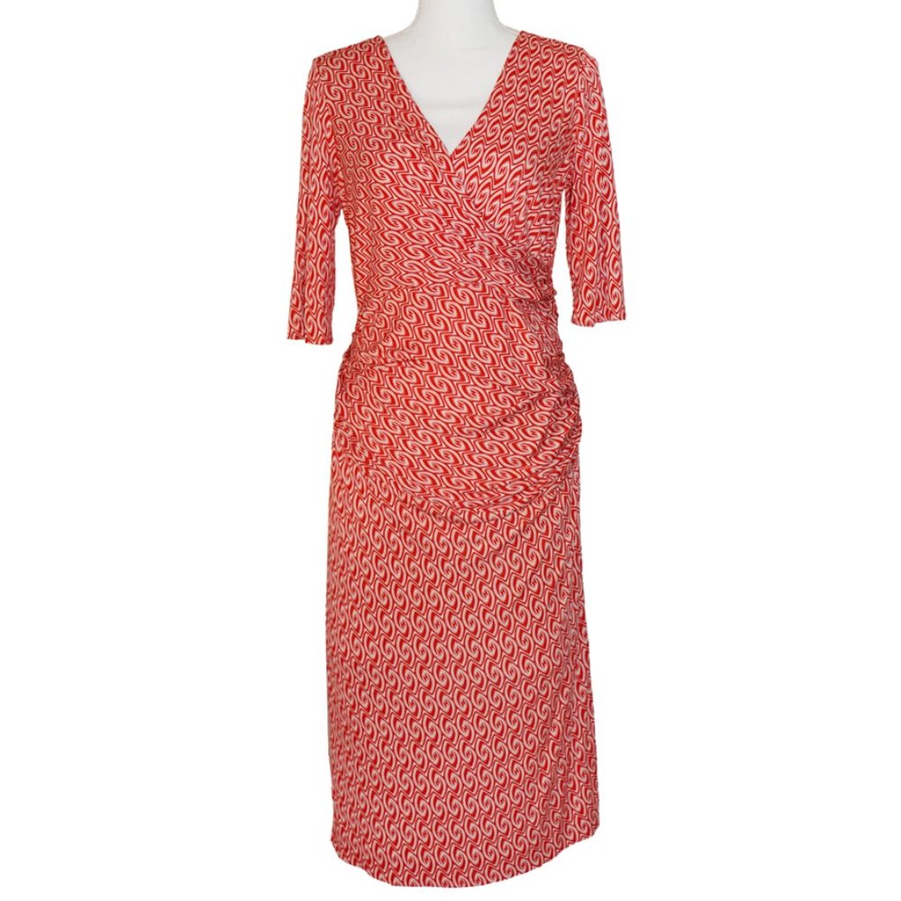 Diane von Furstenberg 100% Silk Knit Dress with Half-Sleeves